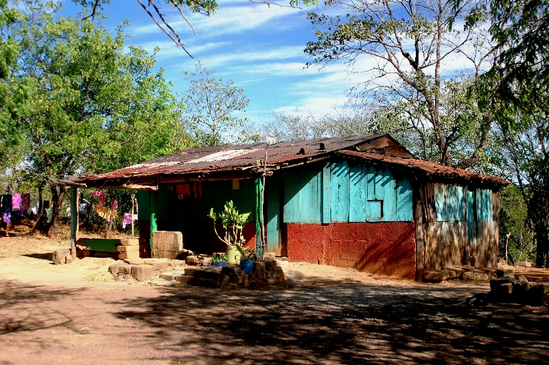 Casa Campestre, Casares, Carazo, Nicaragua. English Translation: Field house, Casares, Carazo, Nicaragua.